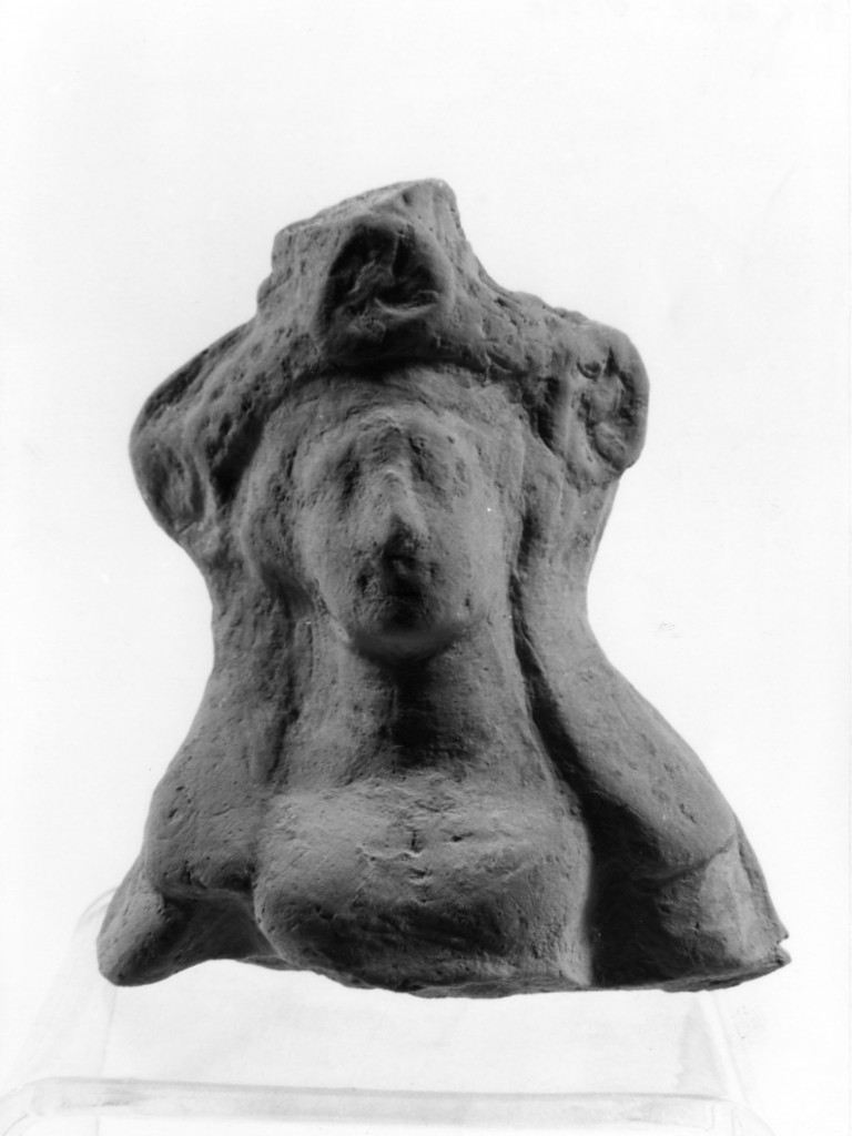 Dionysos-Hades (terracotta figurata) - fabbrica tarantina (prima metà sec. IV a.C)