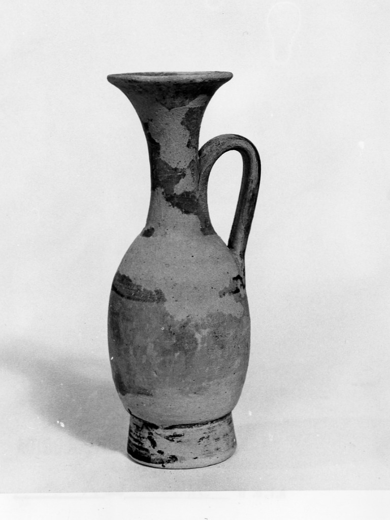 lekythos - fabbrica locale (fine sec. IV a.C)