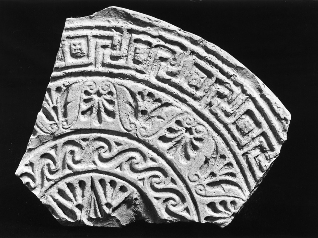 matrice per disco votivo - fabbrica tarantina (secc. IV a.C.-III a.C)