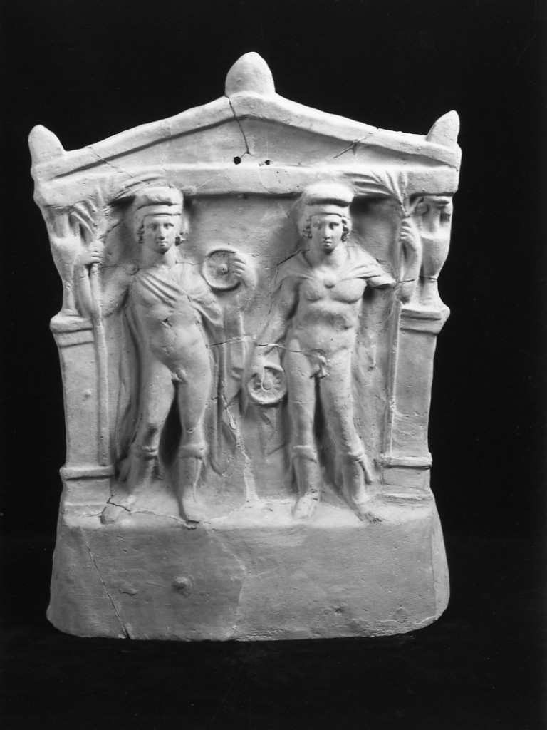 tabella - officina tarantina (metà/ metà secc. IV a.C.-III a.C)