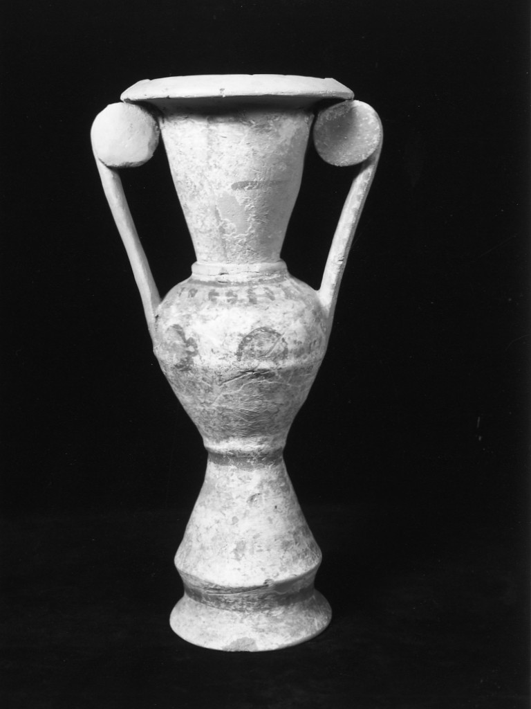 anfora - officina tarantina (metà/ metà secc. IV a.C.-III a.C)