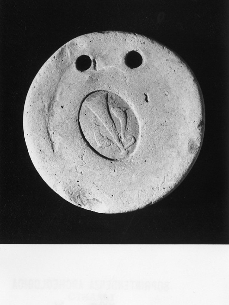 disco forato - fabbrica tarantina (sec. III a.C)