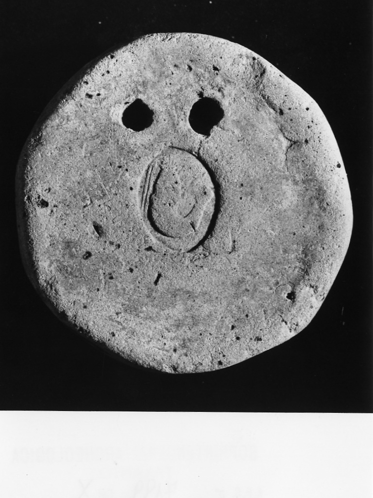 disco forato - fabbrica tarantina (sec. III a.C)