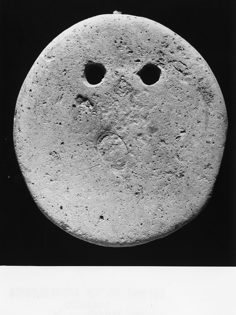 disco forato - fabbrica tarantina (sec. III a.C)