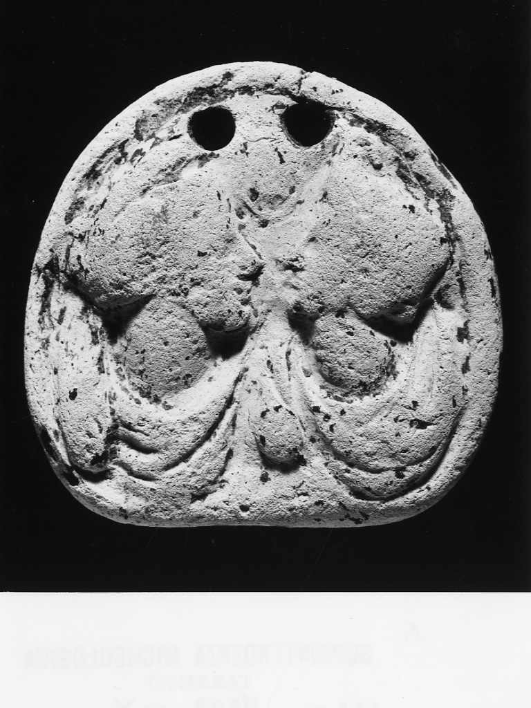 disco forato - fabbrica tarantina (sec. III a.C)