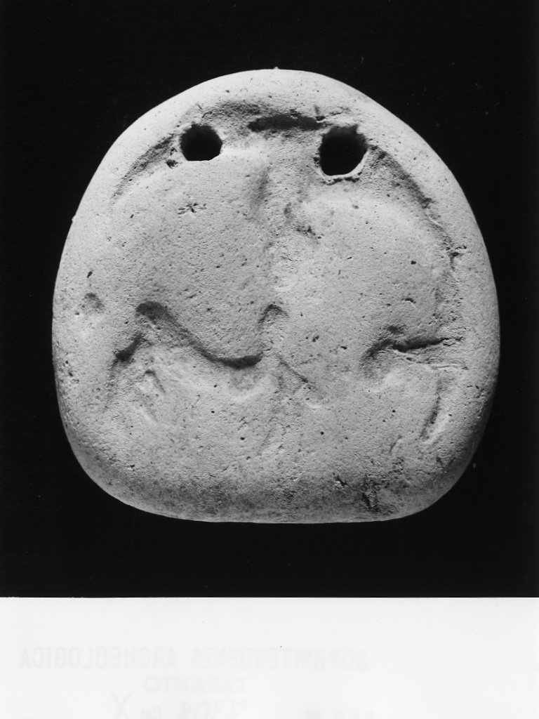 disco forato - fabbrica tarantina (sec. III a.C)