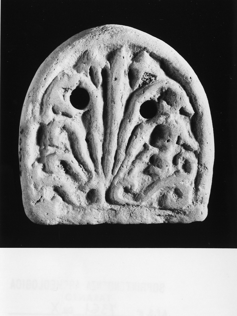 oscillum - fabbrica tarantina (secc. IV a.C.-III a.C)