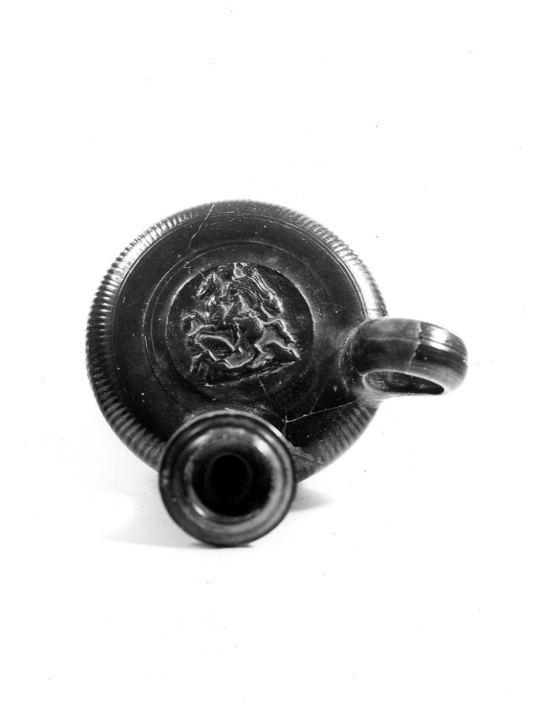 guttus - fabbrica apula (seconda metà sec. IV a.C)