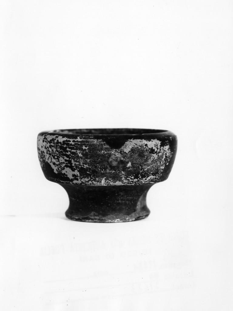 coppetta - fabbrica apula (fine sec. IV a.C)