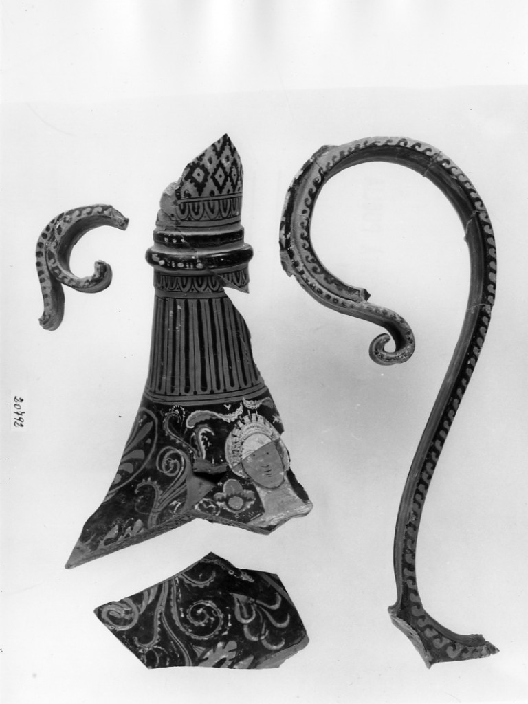 loutrophoros - tardo apulo (fine sec. IV a.C)