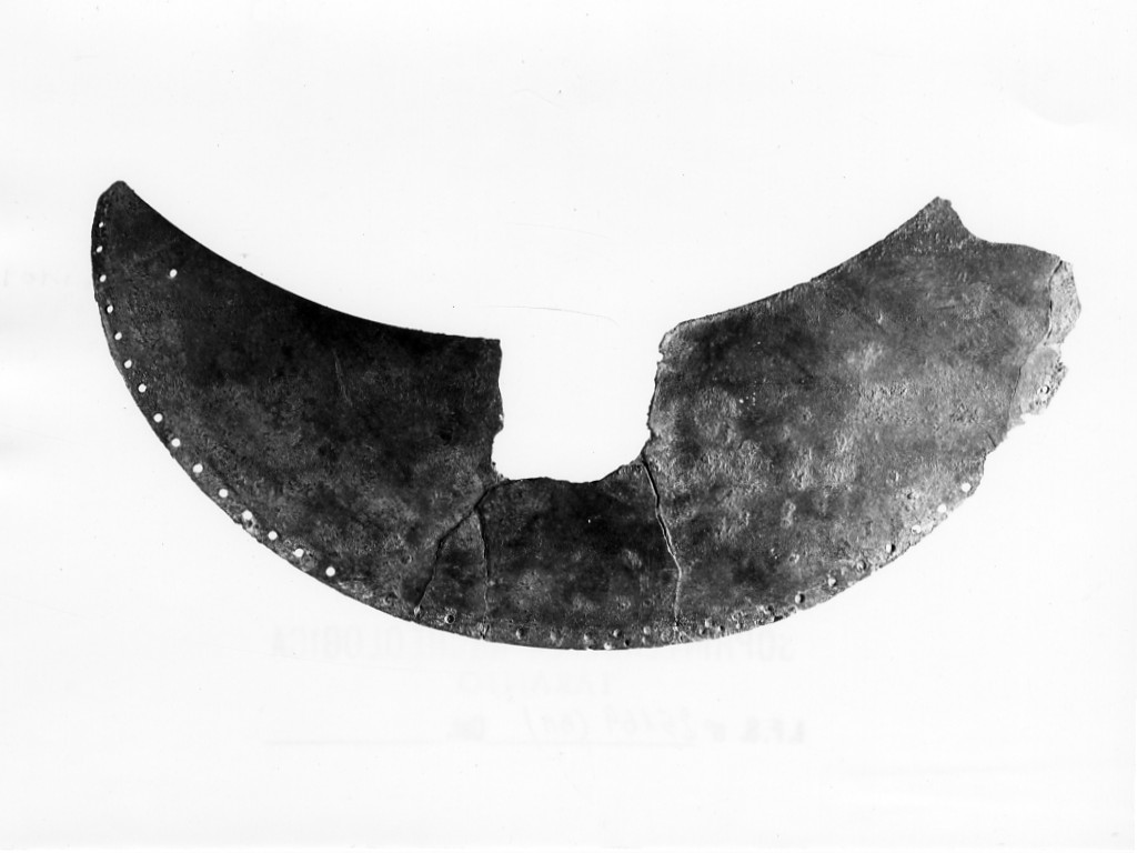 lamina - fabbrica apula (fine sec. IV a.C)