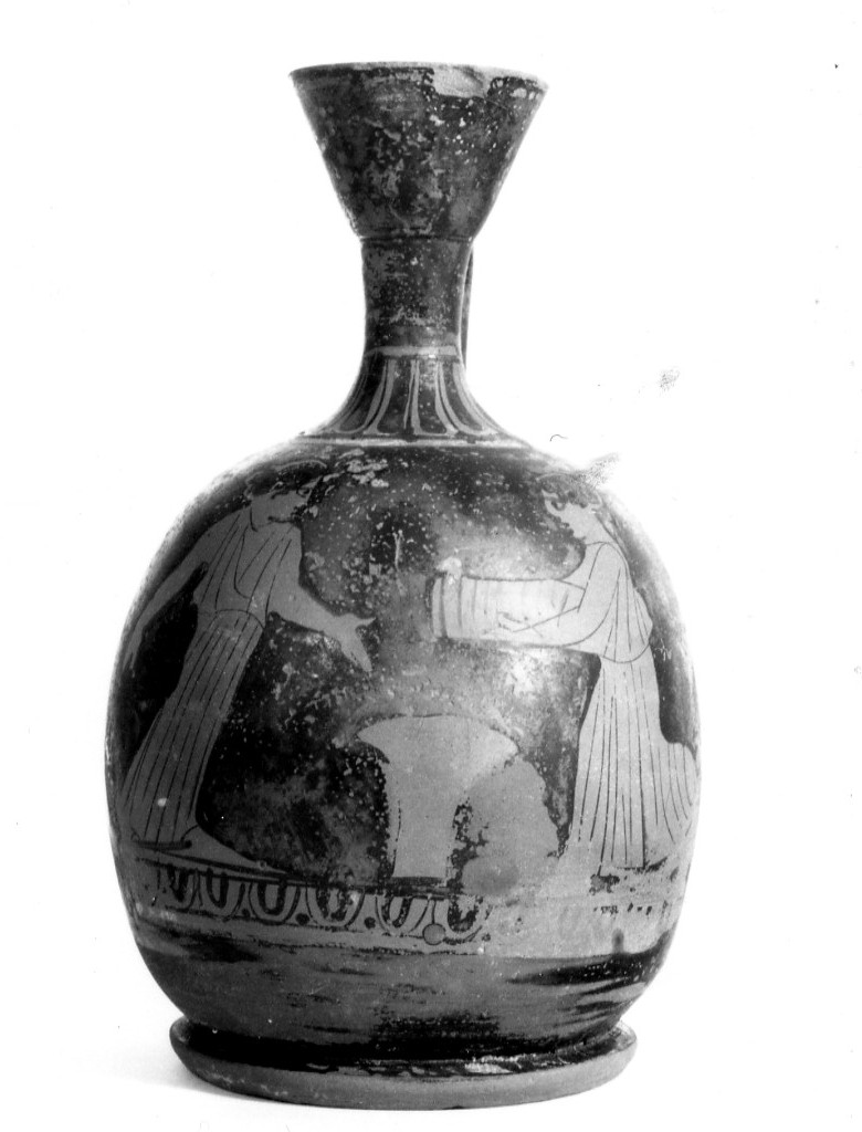 lekythos - produzione attica (sec. IV a.C)