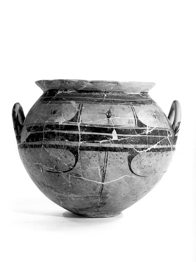 cratere - produzione peucezia (sec. VI a.C)