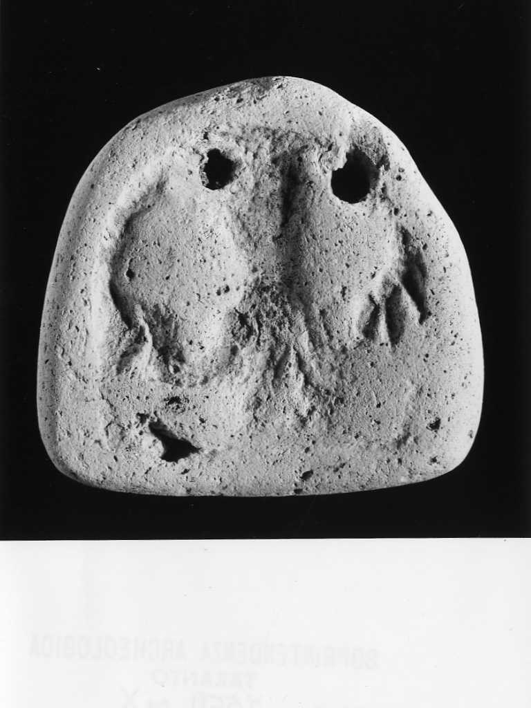 oscillum - fabbrica tarantina (secc. IV a.C.-III a.C)