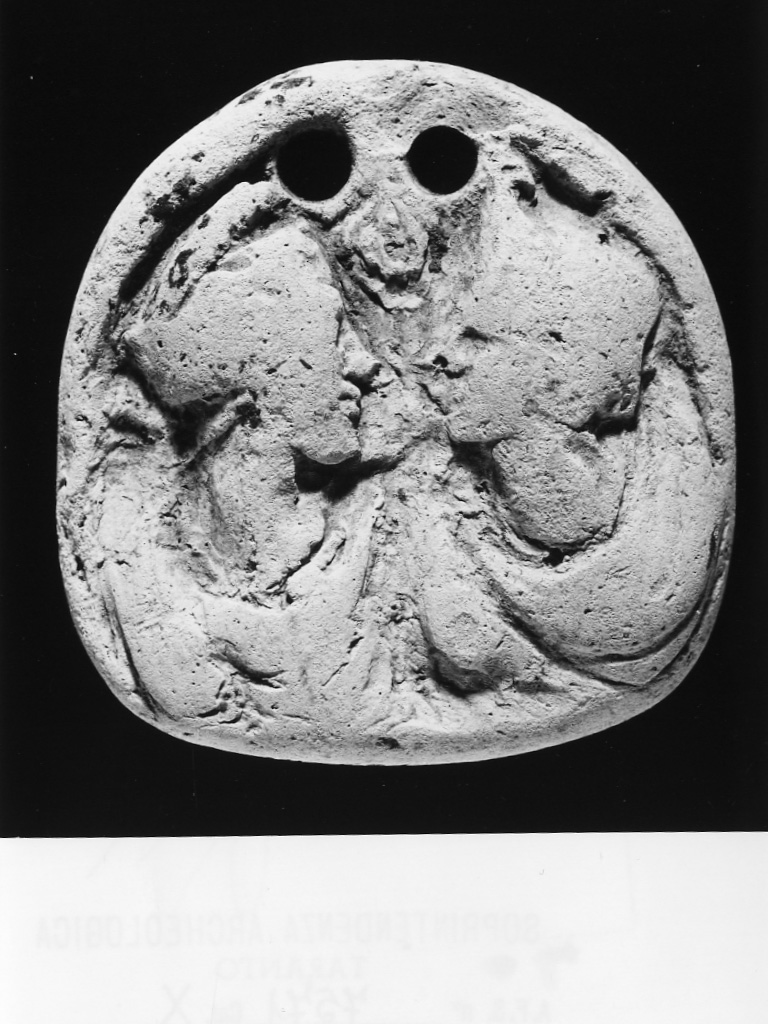 oscillum - fabbrica tarantina (secc. IV a.C.-III a.C)