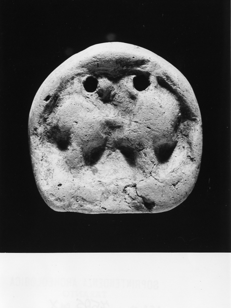 oscillum - fabbrica tarantina (secc. IV a.C.-III a.C)