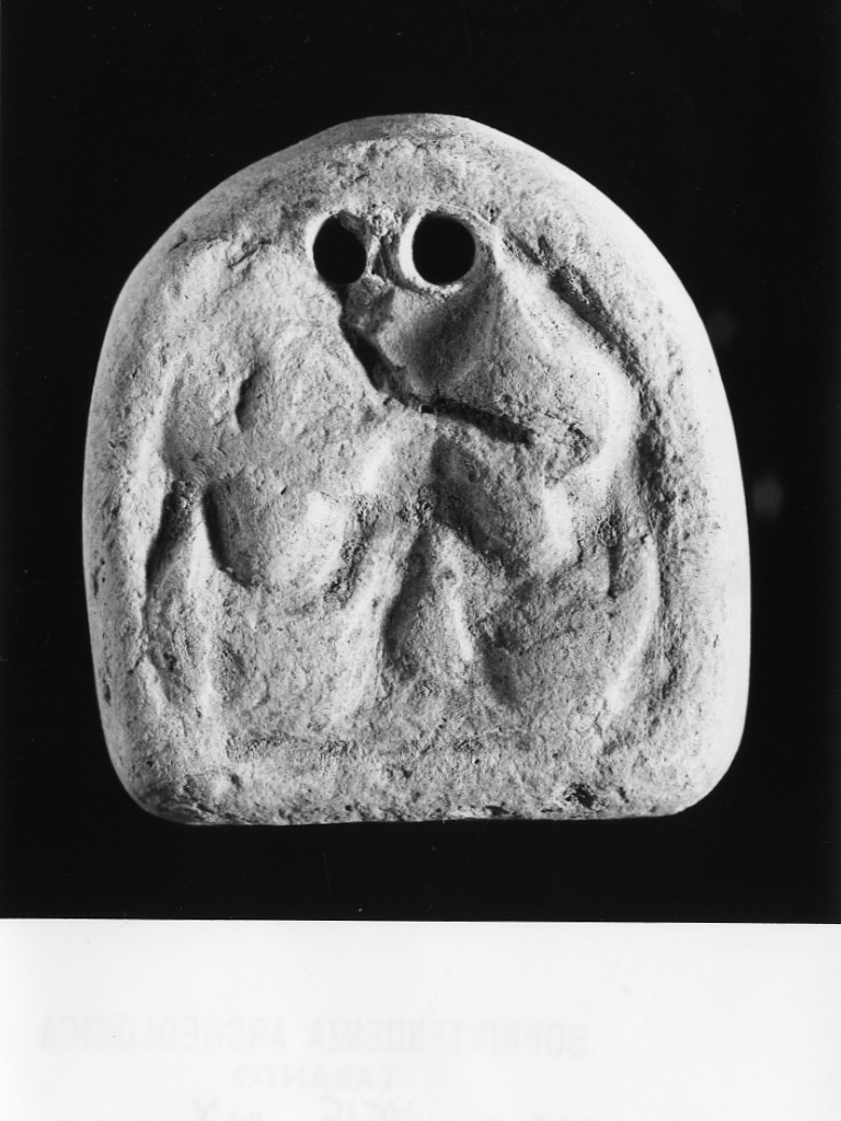 oscillum - fabbrica tarantina (secc. IV a.C.-III a.C)