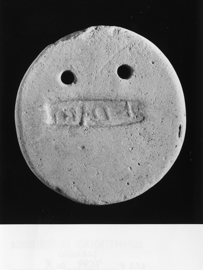 oscillum - fabbrica tarantina (secc. IV a.C.-III a.C)