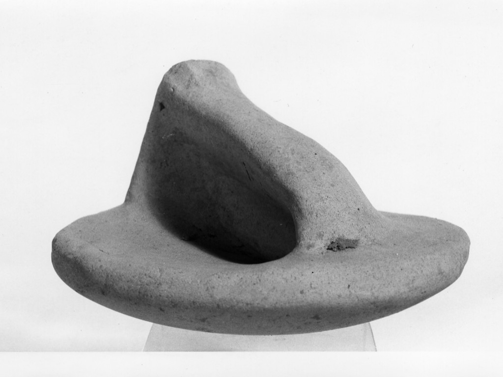 impastatoio - fabbrica tarantina (secc. IV a.C.-III a.C)