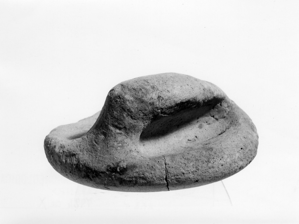 impastatoio - fabbrica tarantina (secc. IV a.C.-III a.C)