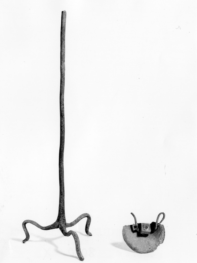 candelabro (sec. IV a.C)