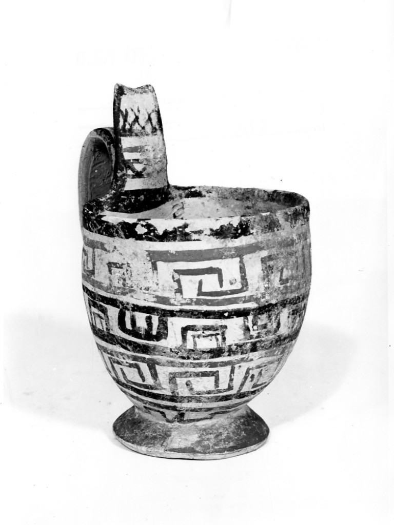 bicchiere - subgeometrico daunio II (secc. VI - V a.C)