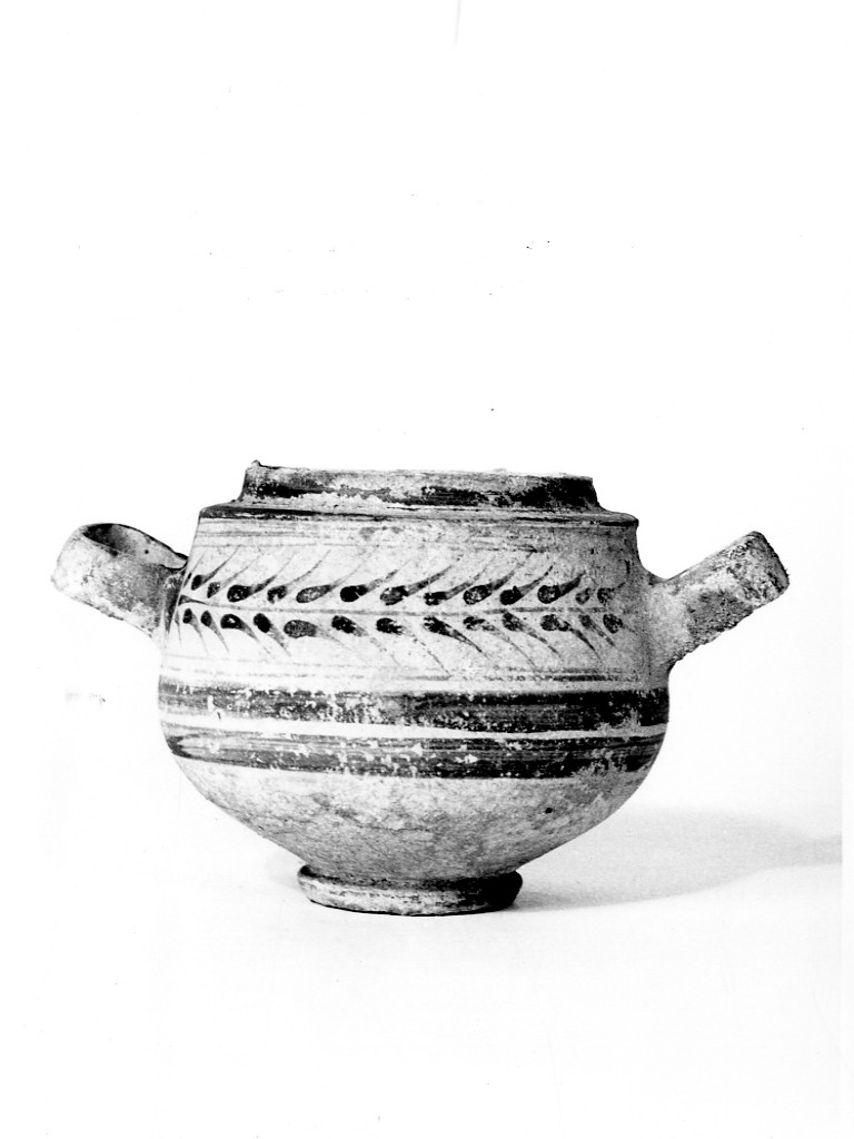 craterisco - fabbrica peucezia (sec. VI a.C)