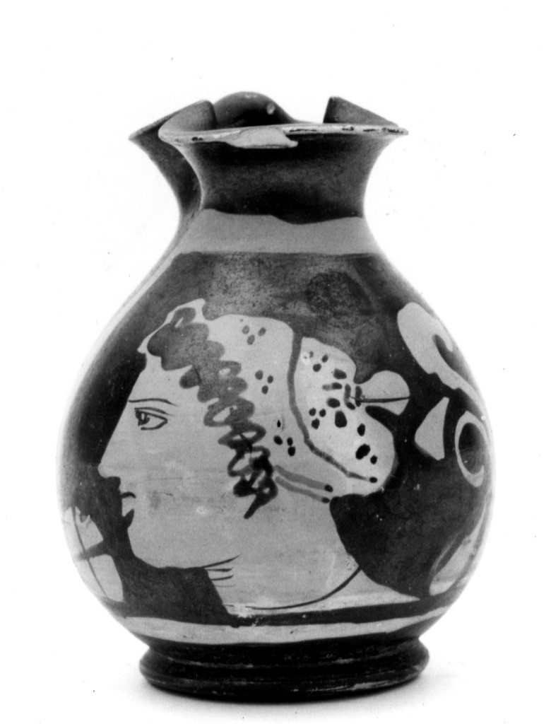 oinochoe - Tardo Campano (sec. IV a.C)