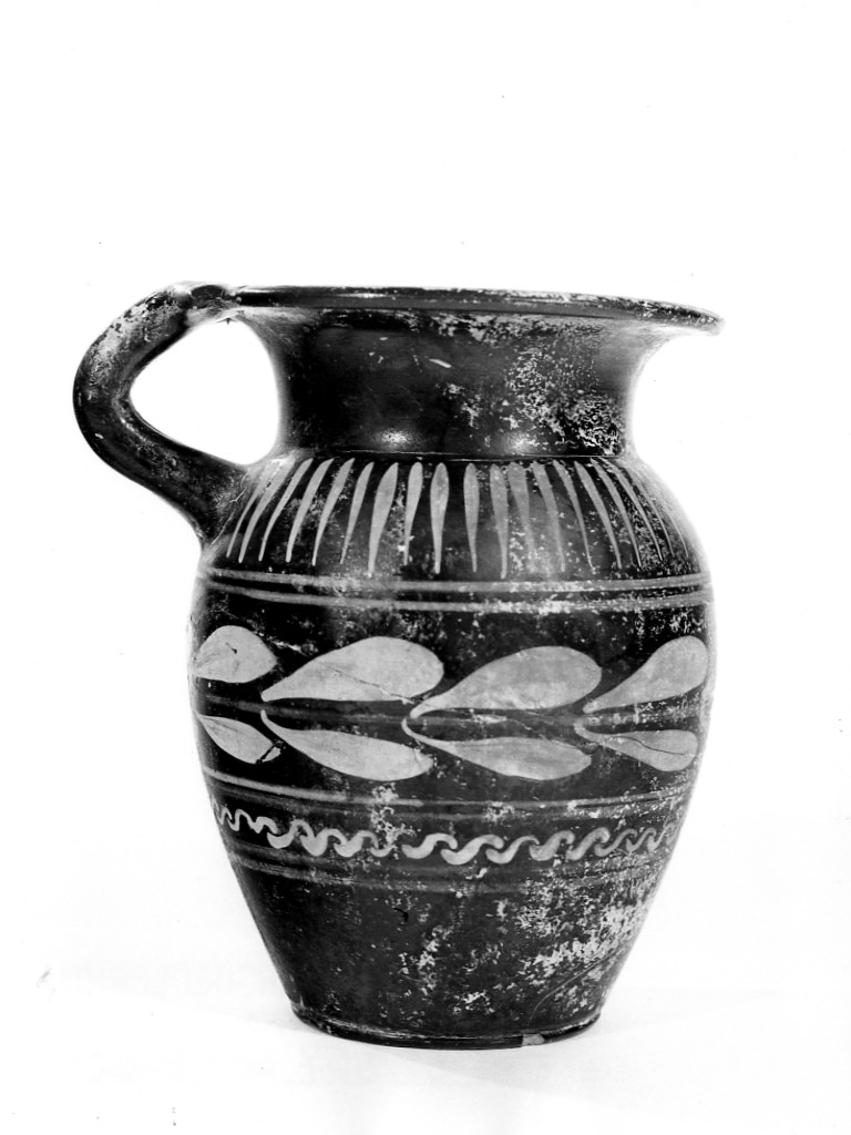 brocchetta - fabbrica apula (terzo quarto sec. IV a.C)