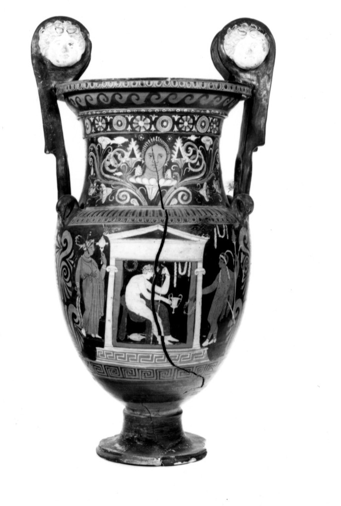 cratere a mascheroni - Tardo Apulo (seconda metà sec. IV a.C)