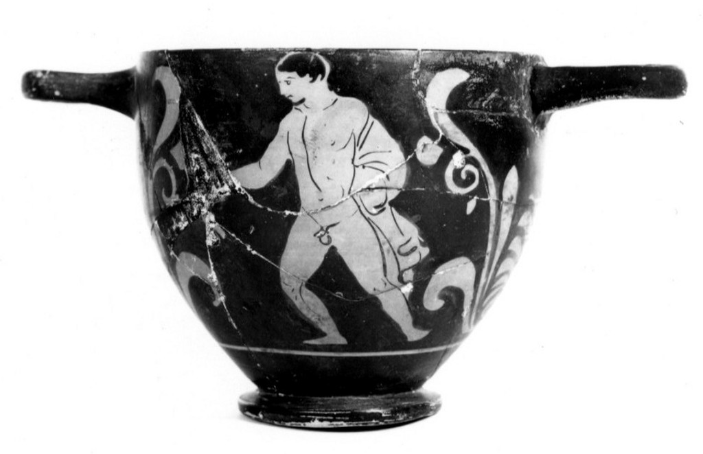 skyphos - Medio Apulo (metà sec. IV a.C)