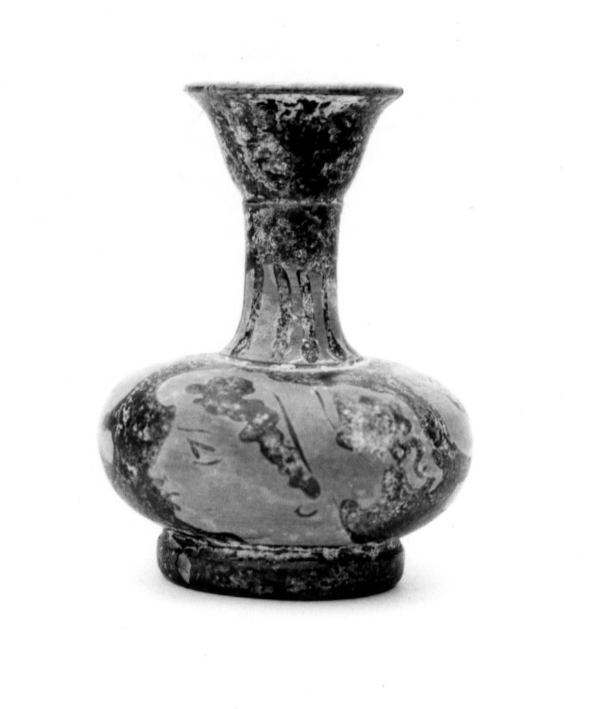 lekythos - Medio Apulo (metà sec. IV a.C)