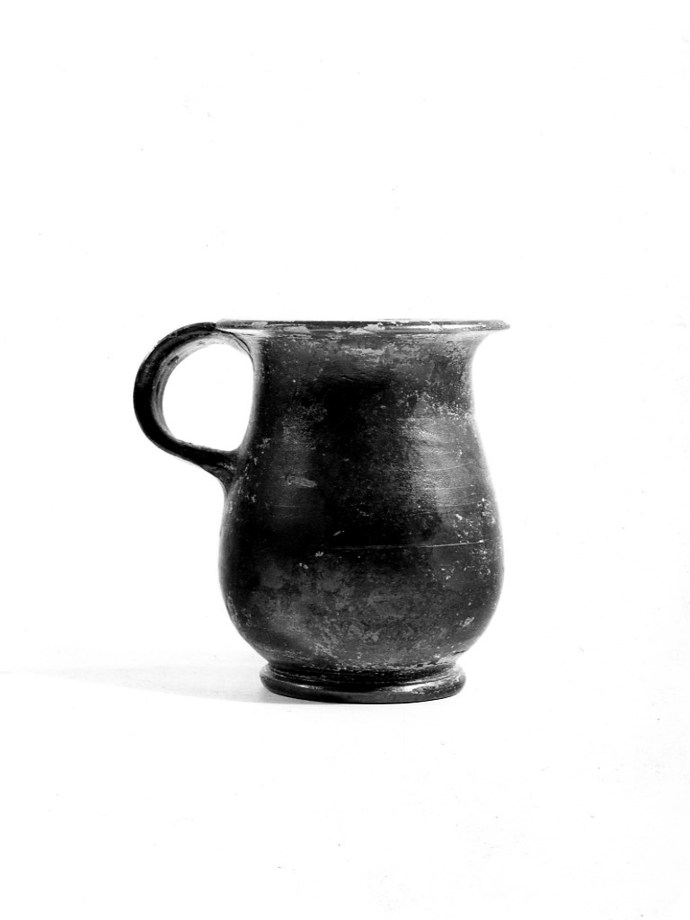 brocca - ceramica apula a vernice nera (sec. IV a.C)