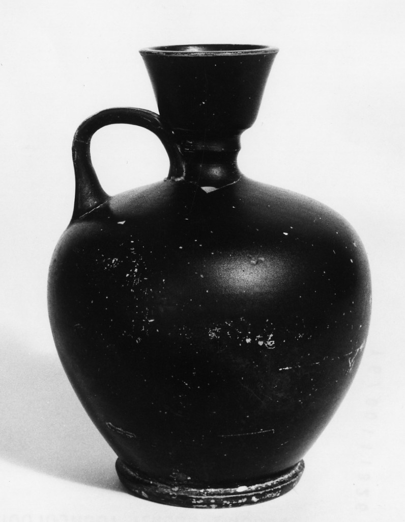 lekythos - fabbrica locale (prima metà sec. IV a.C)