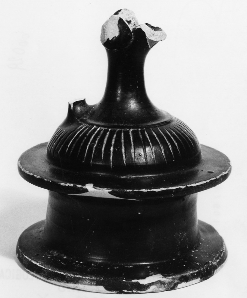 epichysis - fabbrica locale (seconda metà sec. IV a.C)