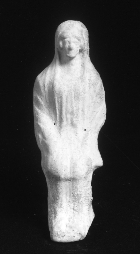 figura femminile seduta (terracotta figurata) - officina tarantina (metà sec. V a.C)