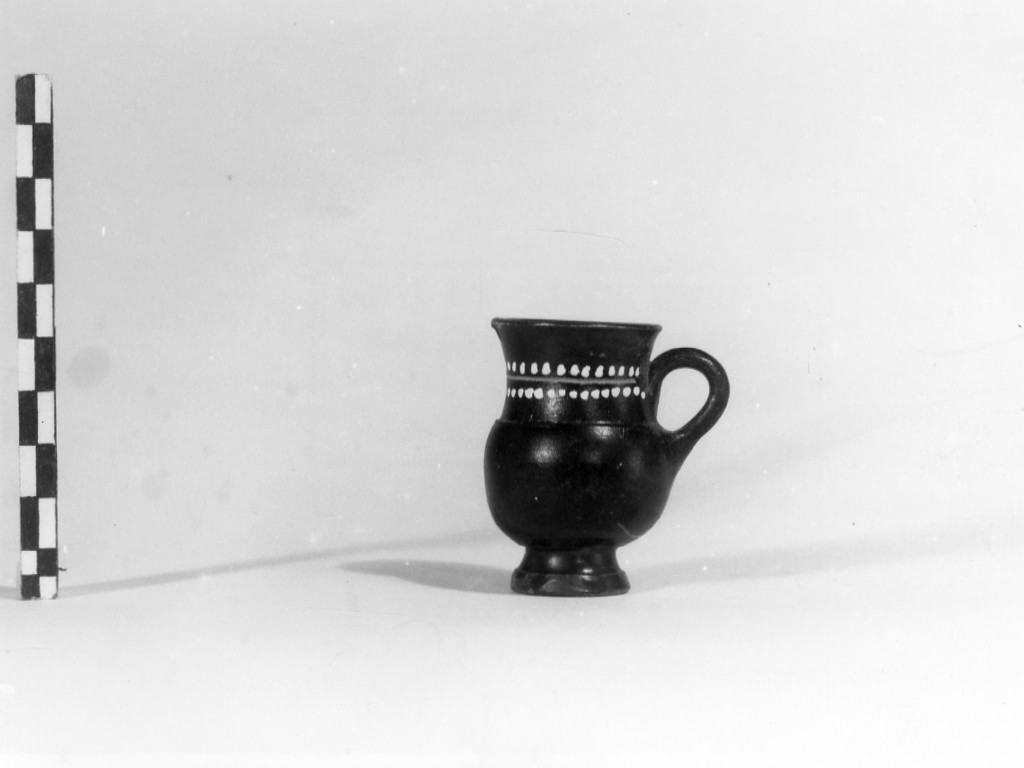 brocchetta - fabbrica apula (seconda metà sec. IV a.C)