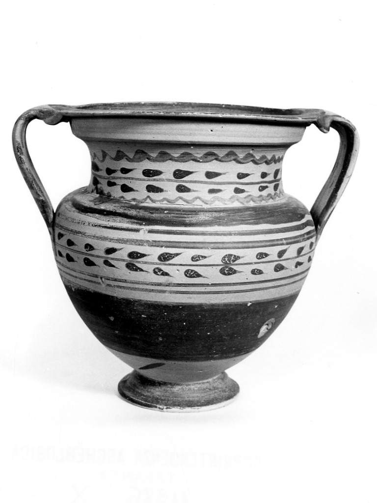 cratere - produzione locale (sec. IV a.C)