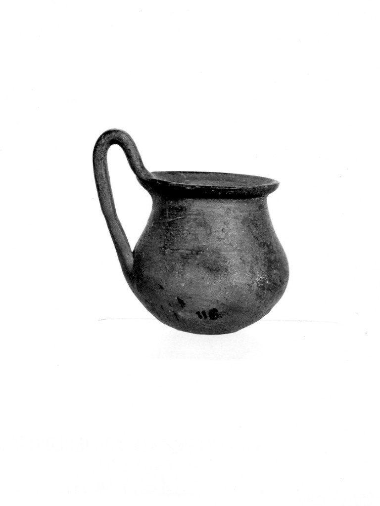 brocca - produzione locale (secc. VI/ IV a.C)