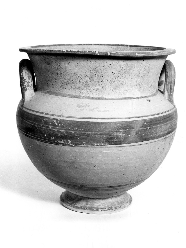 cratere - produzione locale (metà sec. IV a.C)