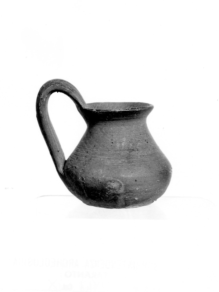 brocca - produzione locale (secc. VI/ IV a.C)