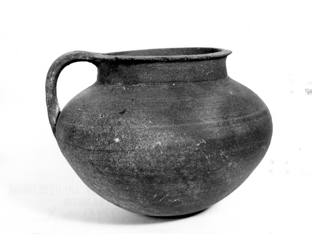 olla - produzione locale (sec. IV a.C)