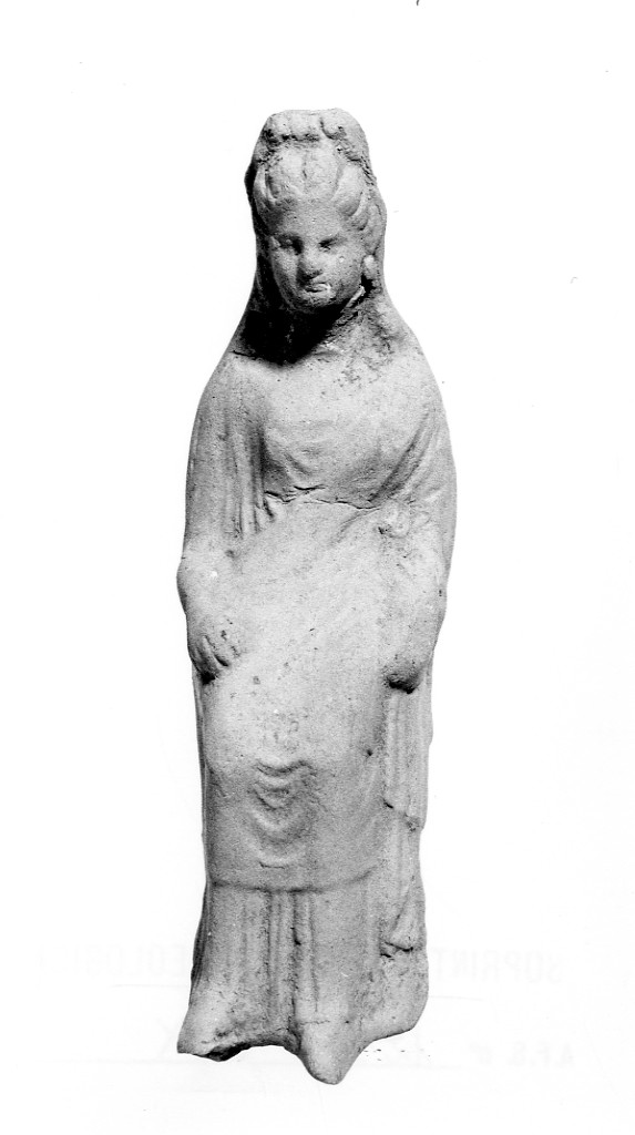 statuetta femminile - produzione locale (prima metà sec. IV a.C)