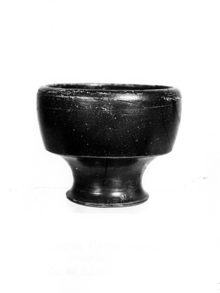 ciotola - produzione locale (fine sec. IV a.C)