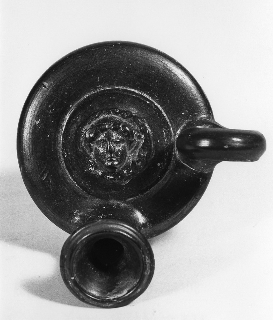 guttus - produzione locale (?) (sec. IV a.C)