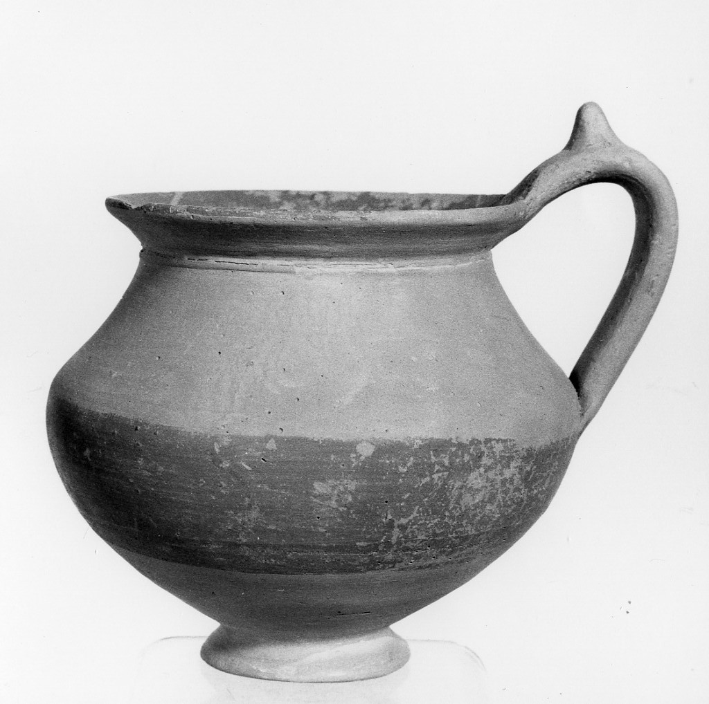 brocca - produzione locale (sec. IV a.C)