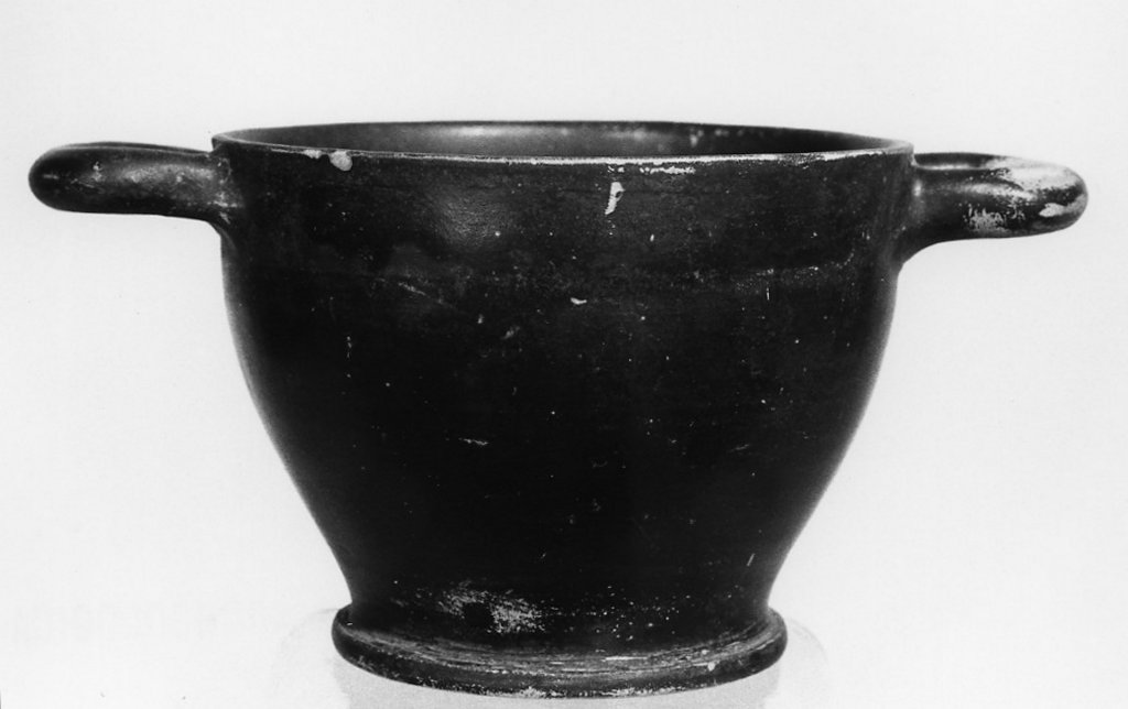 skyphos - produzione locale (sec. IV a.C)