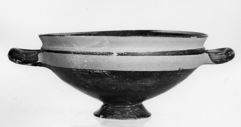 kylix - produzione locale (secc. VI/ V a.C)