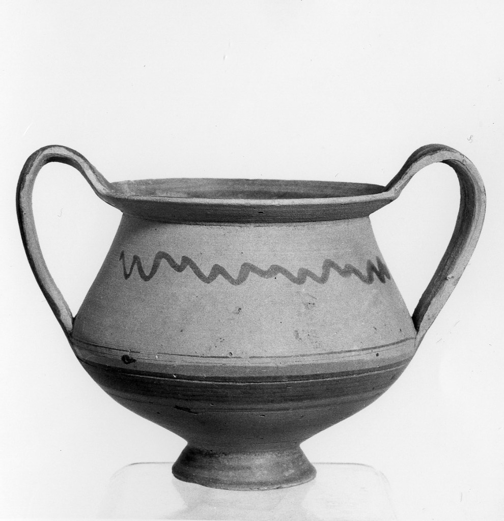 kantharos - produzione locale (secc. VI/ V a.C)