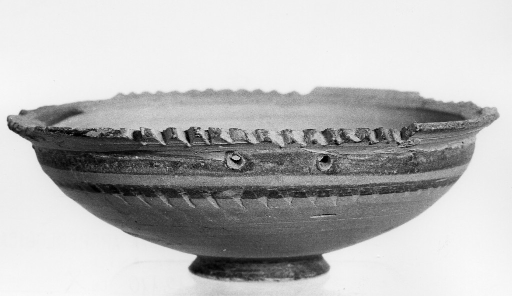 coppa - produzione locale (inizio sec. IV a.C)